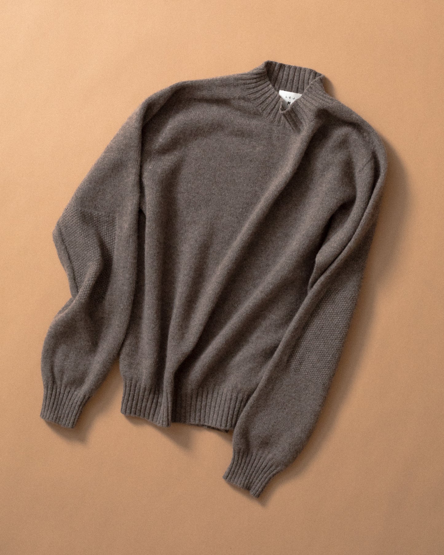 KN-00001-WS22 - Shadow Patch Mock Neck