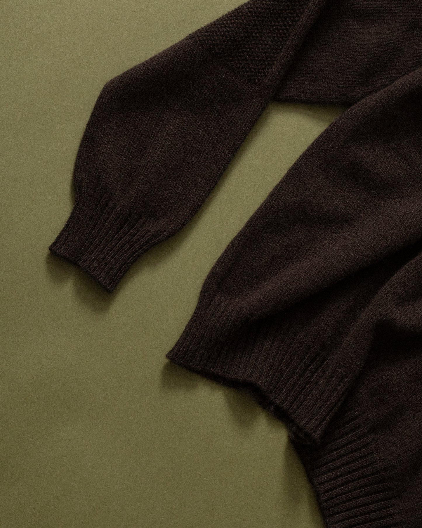 KN-00001-WS6 - Shadow Patch Mock Neck