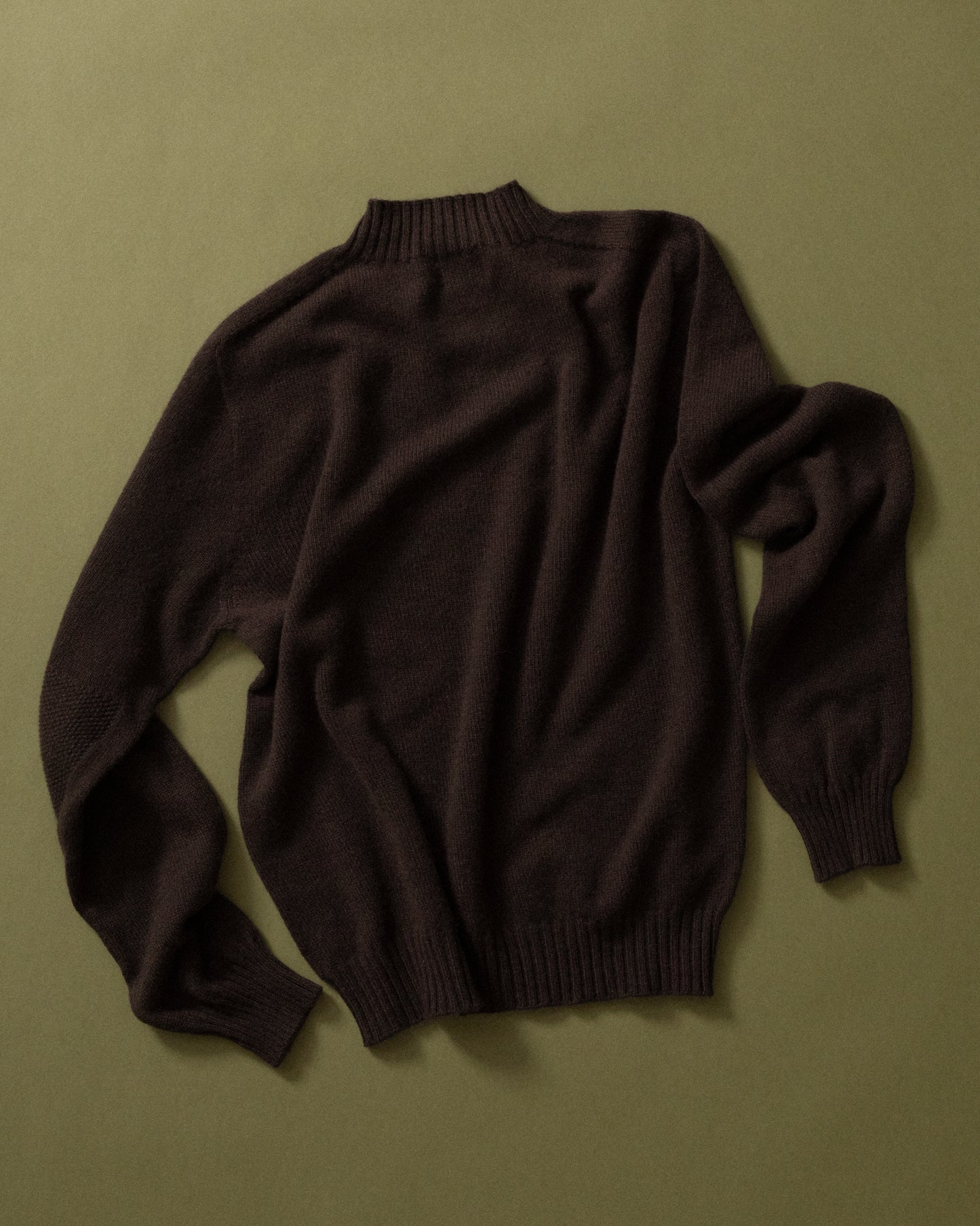 KN-00001-WS6 - Shadow Patch Mock Neck