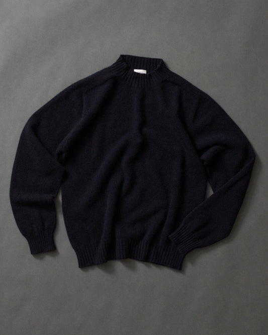 KN-00001-WS8 - Shadow Patch Mock Neck