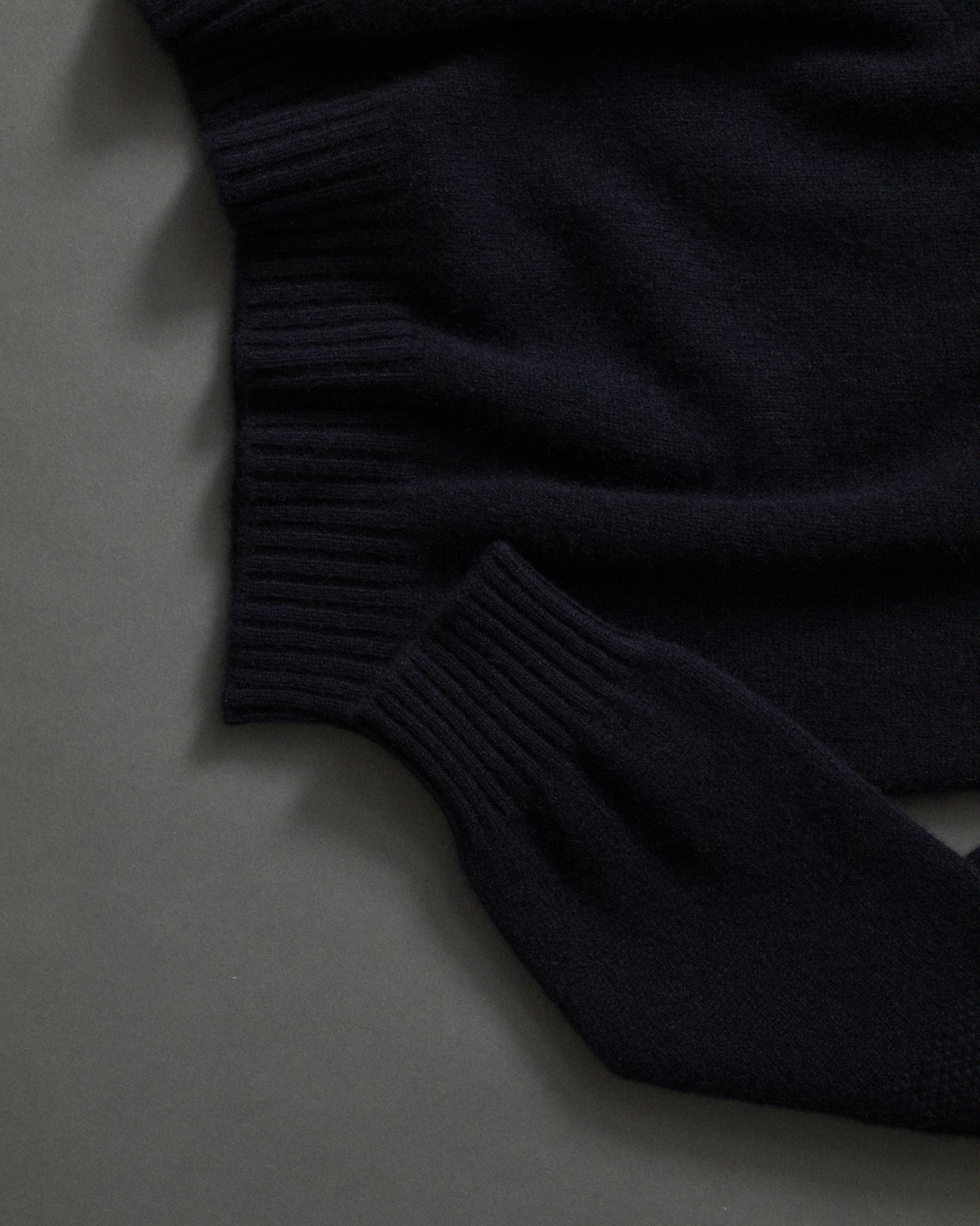 KN-00001-WS8 - Shadow Patch Mock Neck