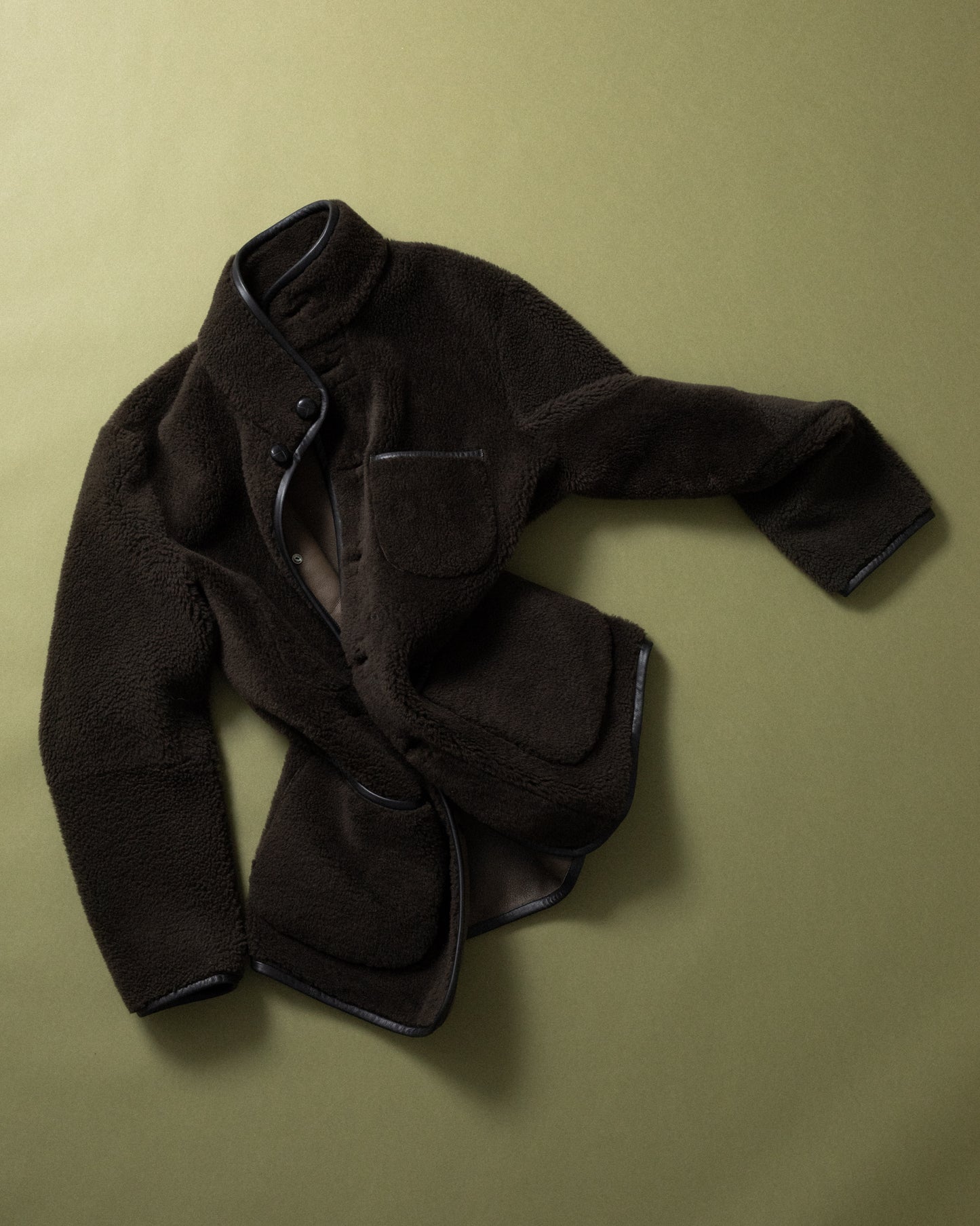 NU-00005-I-OV6 - Grizzly Plage