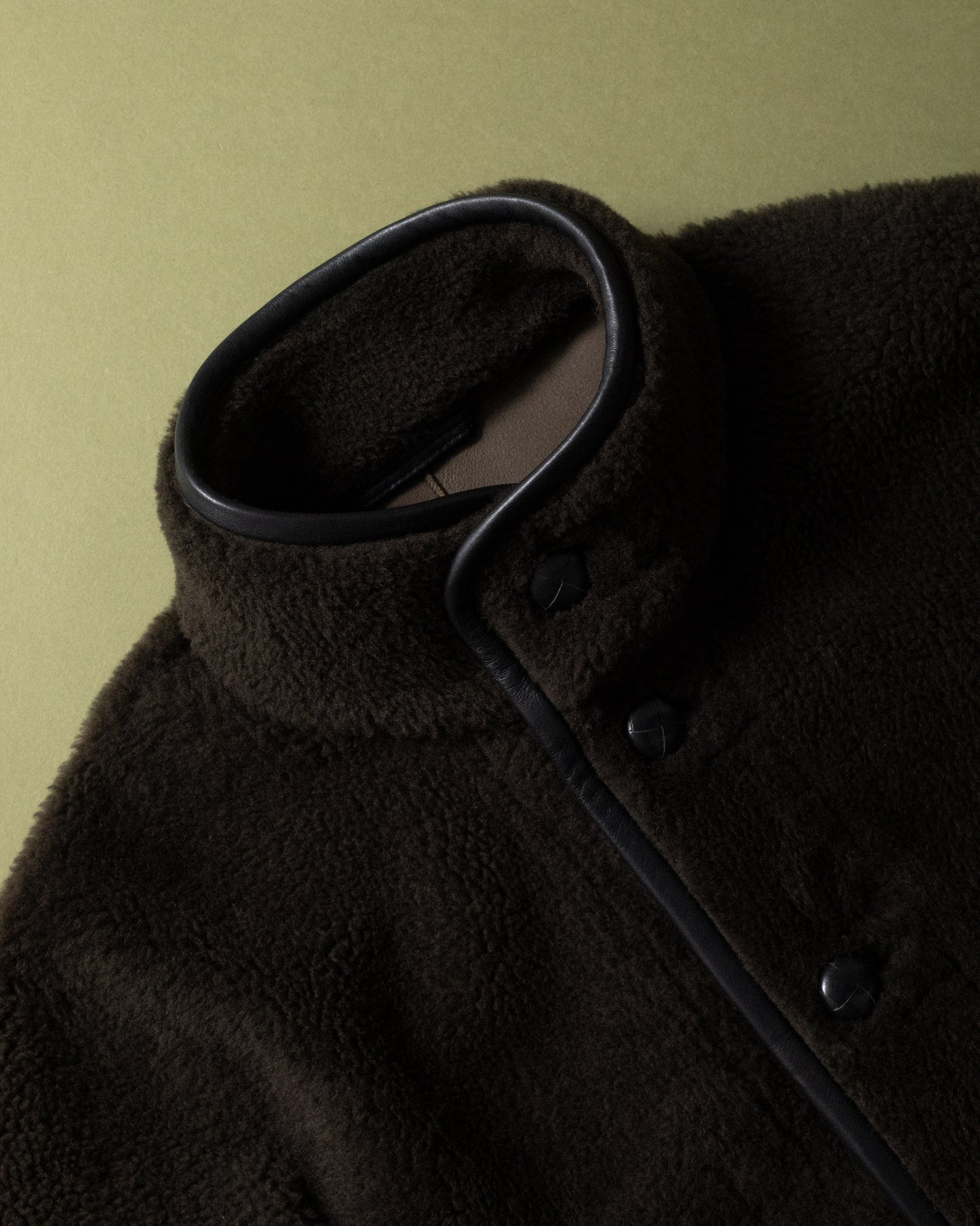 NU-00005-I-OV6 - Grizzly Plage