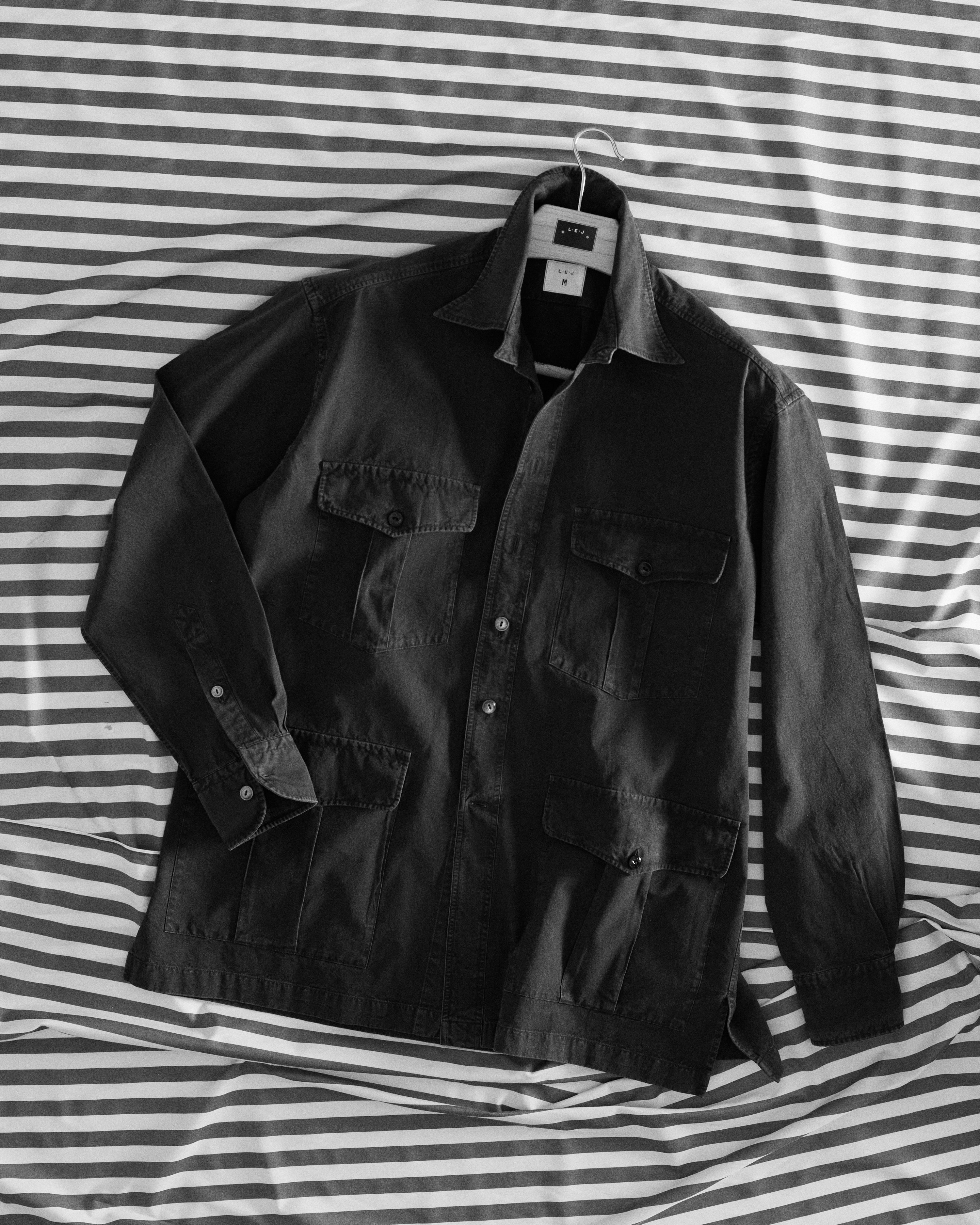 イタリア製 L.E.J London THE SHELL COLLECTOR NU-00007-BIS-MB - The Shell Collector – L · E · J